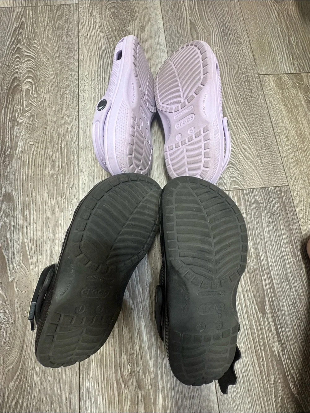 Bundle of 2 pair of Crocs for big kids size 3